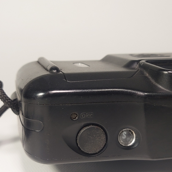 Canon Sure Shot Owl Date 35mm Point and Shoot Film Camera - Picture 4 of 8